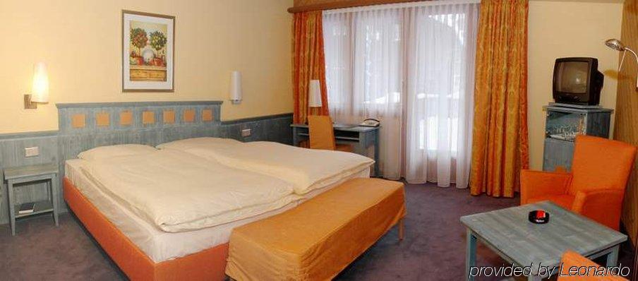 Hotel Simi Церматт Номер фото